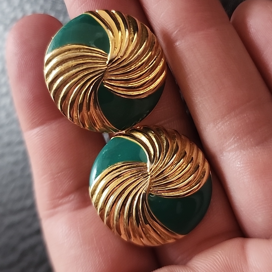 Vtg Earrings